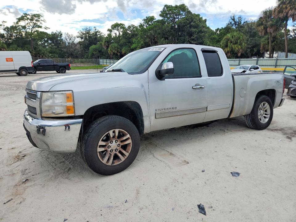 69674706 :رقم المزاد ، 1GCRKSEA5CZ111299 vin ، 2012 Chevrolet Silverado مزاد بيع
