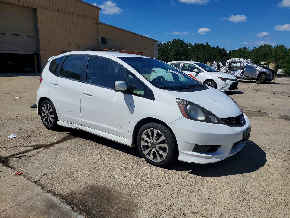 2013 Honda Fit მანქანა იყიდება აუქციონზე, vin: JHMGE8H54DC016350, აუქციონის ნომერი: 68237656