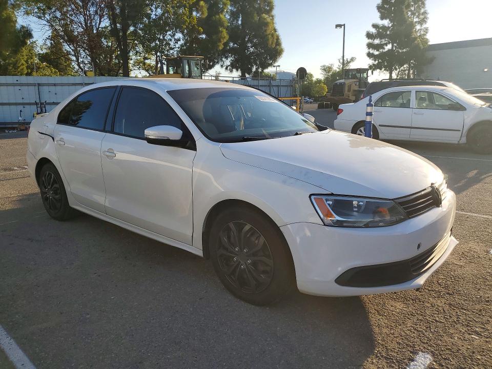 Продажа на аукционе авто 2012 Volkswagen Jetta, vin: 3VWBP7AJXCM002812, номер лота: 68571786