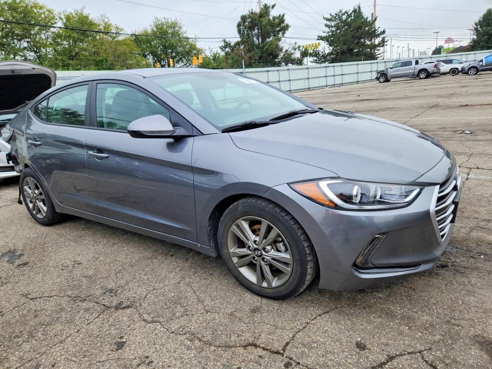 Продаж на аукціоні авто 2018 Hyundai Elantra, vin: 5NPD84LF5JH388641, номер лоту: 70243156