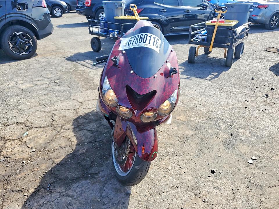 67860116 :رقم المزاد ، JKBZXNA186A007598 vin ، 2006 Kawasaki Zx1400 مزاد بيع