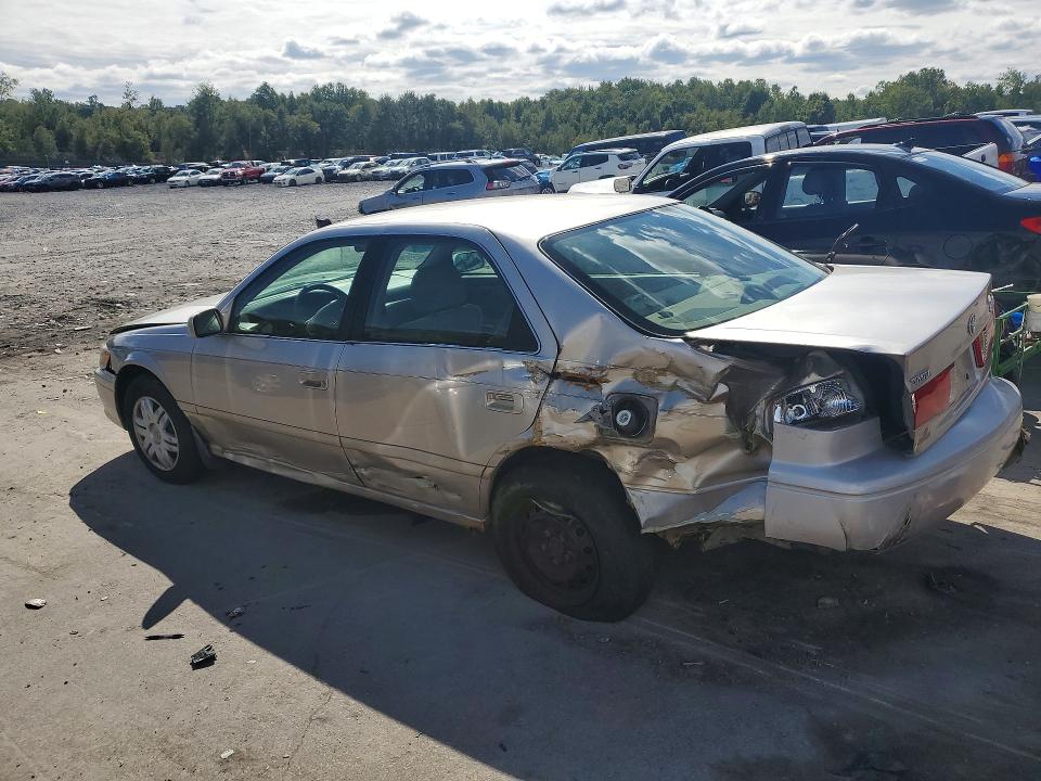 68781616 :رقم المزاد ، 4T1BG22KX1U865997 vin ، 2001 Toyota Camry مزاد بيع