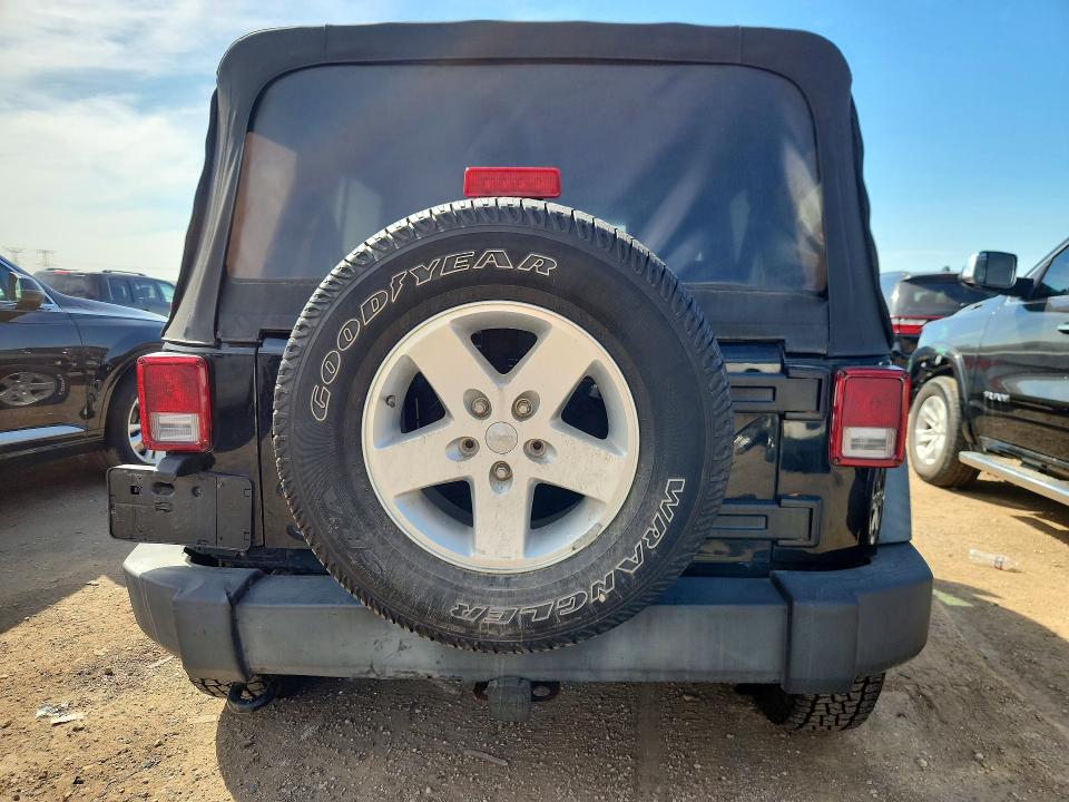 Продаж на аукціоні авто 2012 Jeep Wrangler Unlimited, vin: 1C4BJWDG8CL285596, номер лоту: 67413946