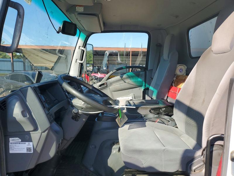 68070206 :رقم المزاد ، 54DC4W1D5NS202801 vin ، 2022 Isuzu Npr Hd مزاد بيع