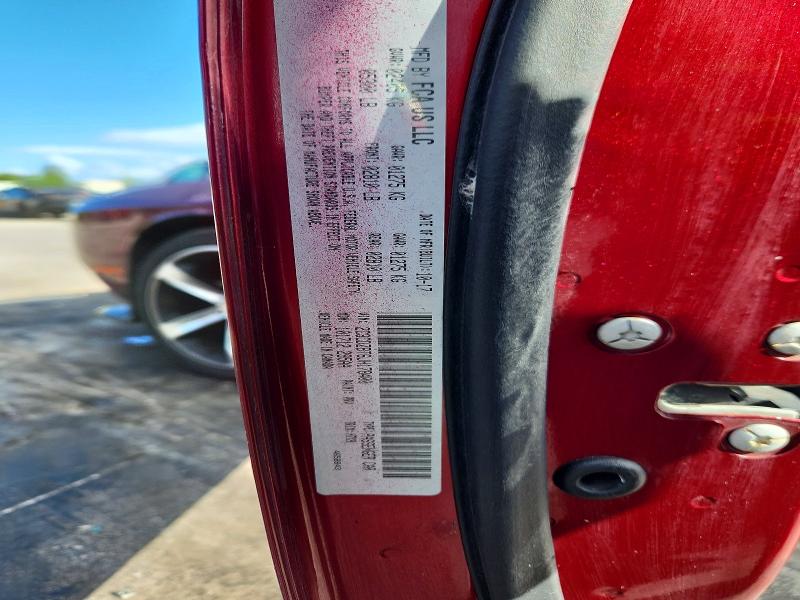 70797896 :رقم المزاد ، 2C3CDZBT6JH178400 vin ، 2018 Dodge Challenger مزاد بيع