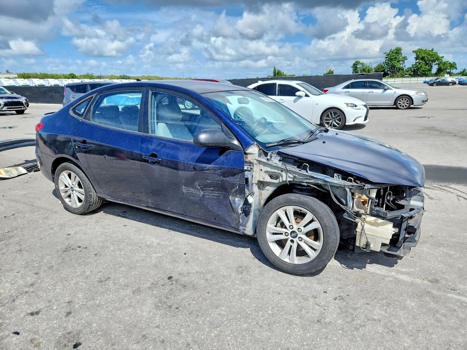 68942026 :رقم المزاد ، KMHDU4AD4AU964704 vin ، 2010 Hyundai Elantra مزاد بيع