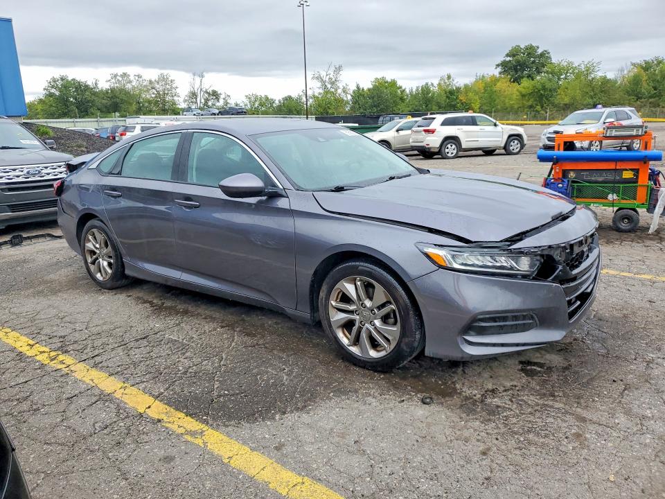 Продажа на аукционе авто 2019 Honda Accord, vin: 1HGCV1F16KA008137, номер лота: 69582836