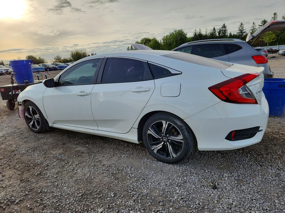 68224176 :رقم المزاد ، 2HGFC1F4XGH102804 vin ، 2016 Honda Civic مزاد بيع