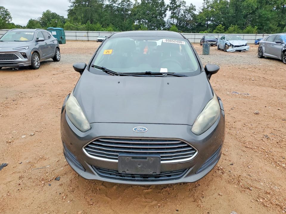 69852486 :رقم المزاد ، 3FADP4BJXJM115042 vin ، 2018 Ford Fiesta مزاد بيع