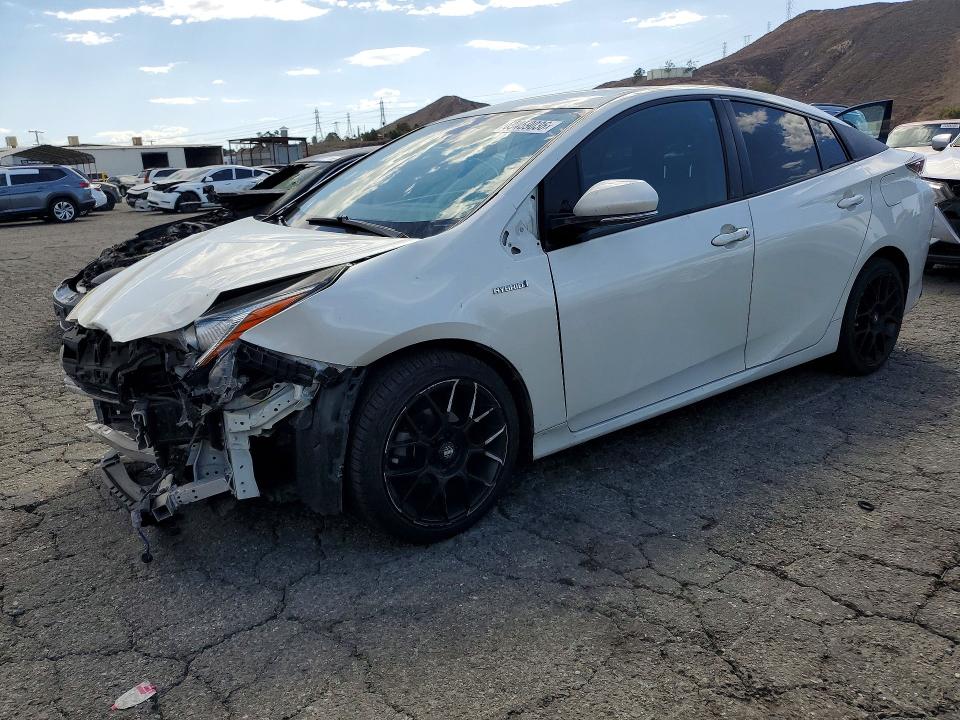 69459036 :رقم المزاد ، JTDKARFU6G3010027 vin ، 2016 Toyota Prius مزاد بيع