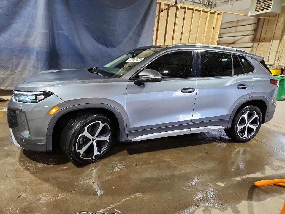 Продаж на аукціоні авто 2026 Volkswagen Tiguan, vin: 3VVFR7RM2TM011194, номер лоту: 69892046