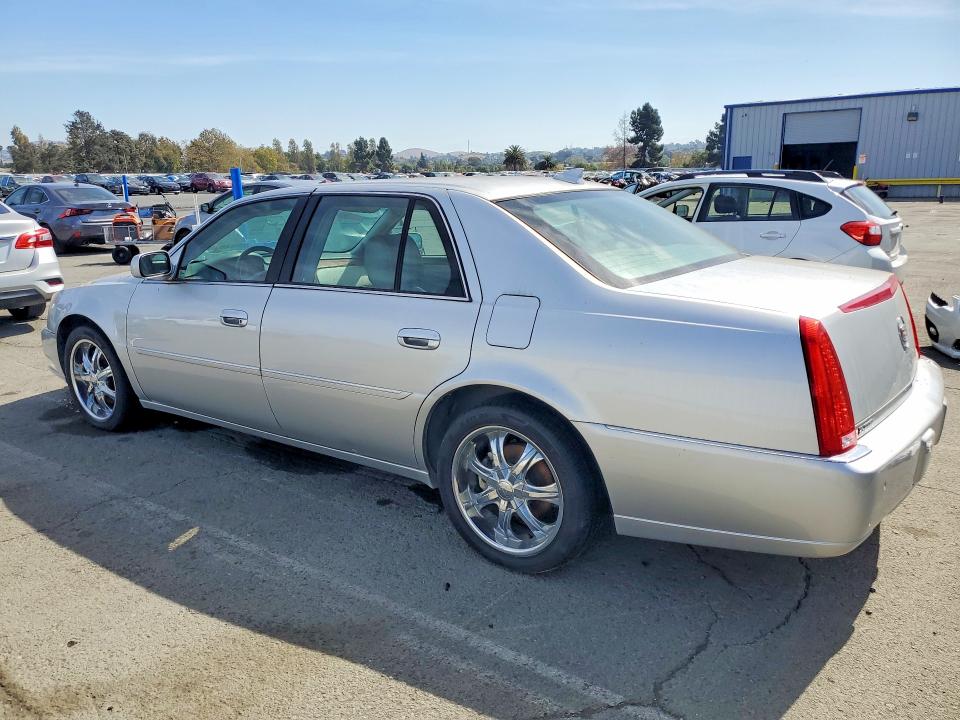 Продаж на аукціоні авто 2011 Cadillac Dts, vin: 1G6KH5E62BU136463, номер лоту: 70574046