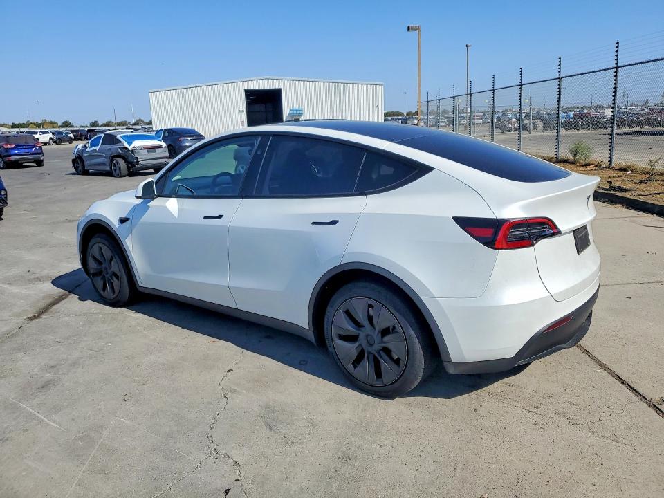 2025 Tesla Model Y მანქანა იყიდება აუქციონზე, vin: 7SAYGDEE9SF217032, აუქციონის ნომერი: 69759266