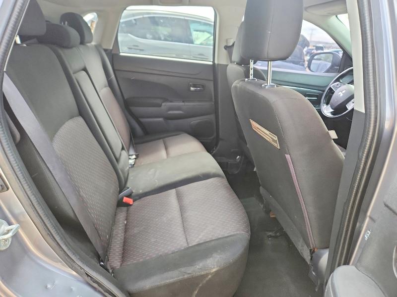 70166656 :رقم المزاد ، JA4AR3AU2HZ012844 vin ، 2017 Mitsubishi Outlander Sport مزاد بيع