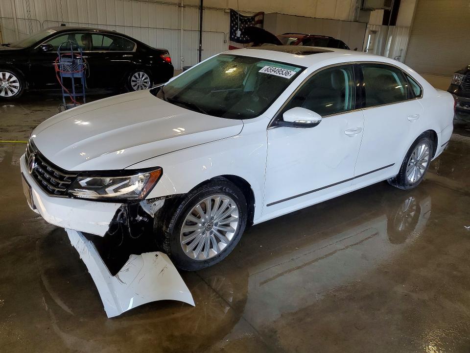 65949536 :رقم المزاد ، 1VWBT7A33GC010870 vin ، 2016 Volkswagen Passat مزاد بيع