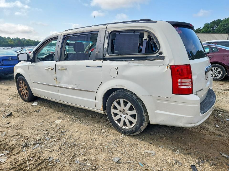 67141486 :رقم المزاد ، 2A4RR8DXXAR366715 vin ، 2010 Chrysler Town & Country مزاد بيع