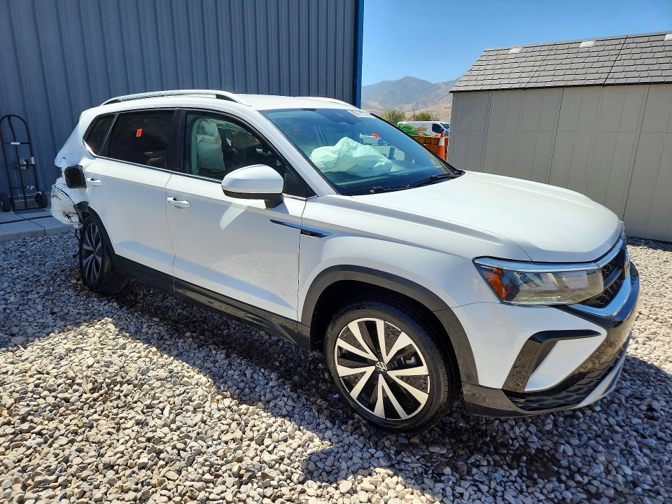 Продаж на аукціоні авто 2024 Volkswagen Taos, vin: 3VVSX7B26RM050053, номер лоту: 67605486