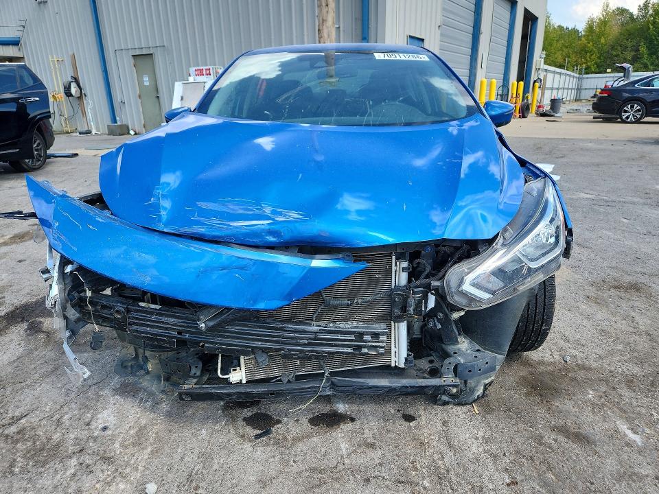 2020 Nissan Versa მანქანა იყიდება აუქციონზე, vin: 3N1CN8EV2LL801945, აუქციონის ნომერი: 70911286