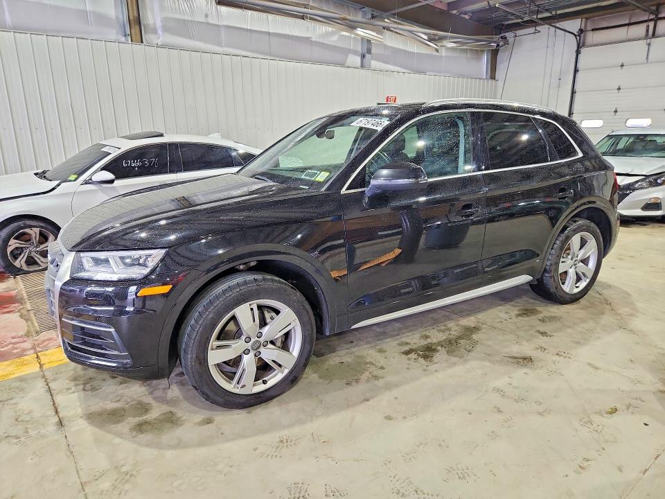 67197466 :رقم المزاد ، WA1BNAFY9J2114138 vin ، 2018 Audi Q5 مزاد بيع