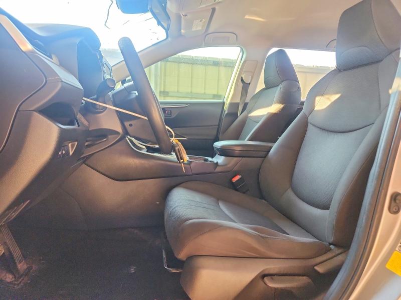 Продажа на аукционе авто 2021 Toyota Rav4, vin: JTMH1RFV7MD062209, номер лота: 70296376