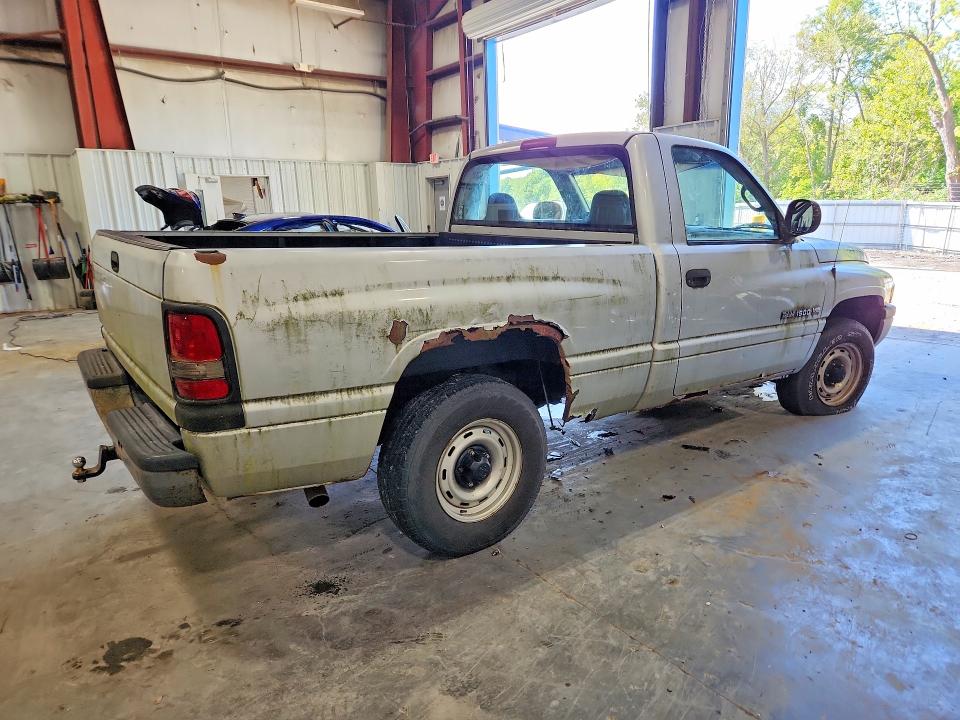 68340006 :رقم المزاد ، 1B7HC16X51S318061 vin ، 2001 Dodge Ram 1500 مزاد بيع