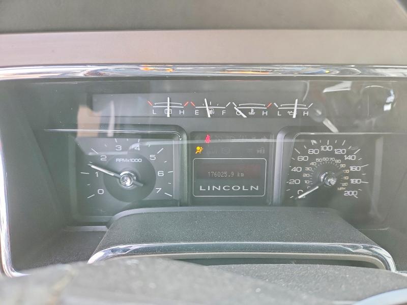 Продажа на аукционе авто 2011 Lincoln Navigator, vin: 5LMJJ2J56BEJ07107, номер лота: 69630786