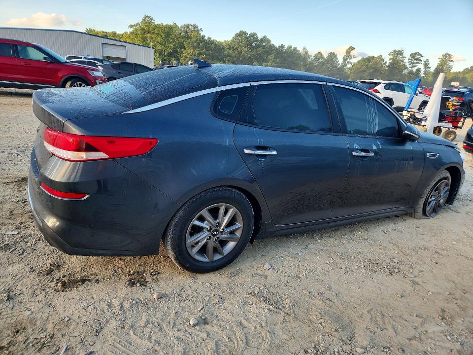2020 Kia Optima მანქანა იყიდება აუქციონზე, vin: 5XXGT4L34LG436842, აუქციონის ნომერი: 69001216