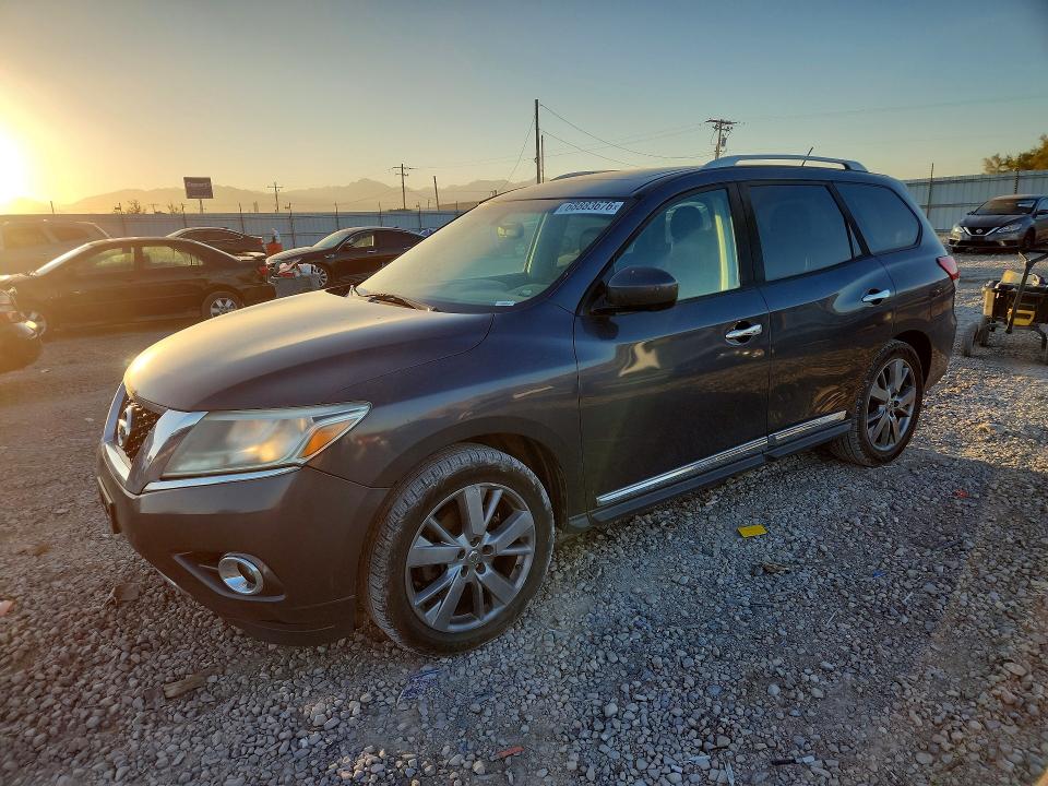 68883676 :رقم المزاد ، 5N1AR2MM1EC631263 vin ، 2014 Nissan Pathfinder مزاد بيع