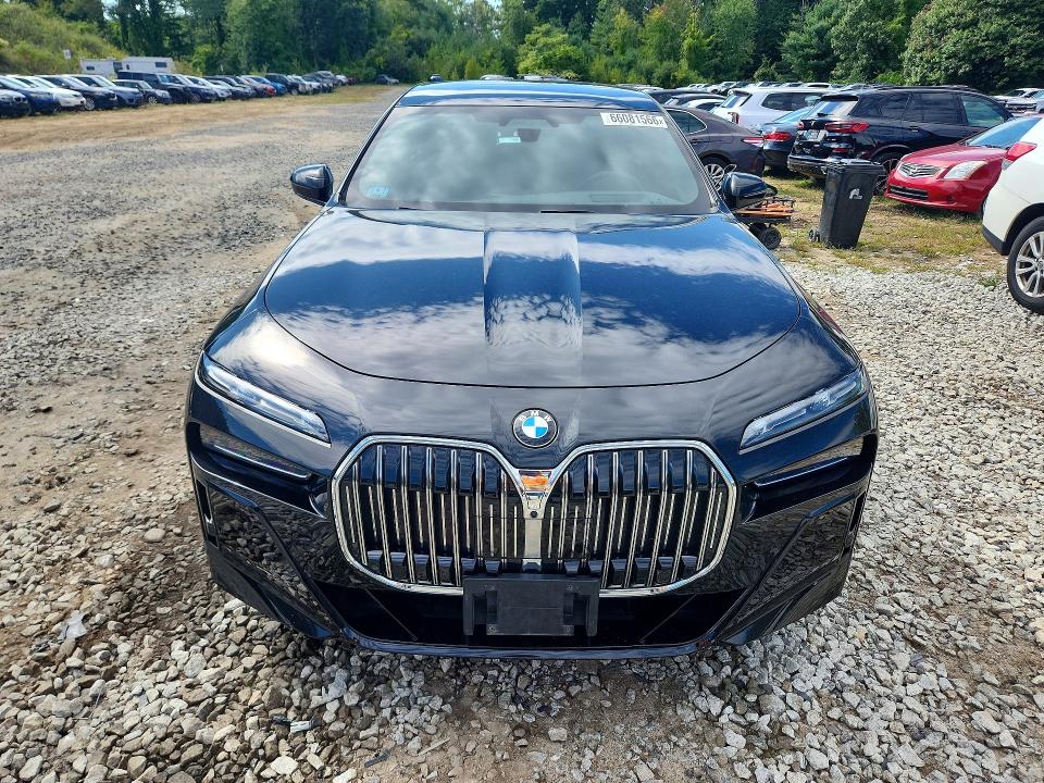 2024 Bmw 760 მანქანა იყიდება აუქციონზე, vin: WBA33EJ05RCR30100, აუქციონის ნომერი: 66081566
