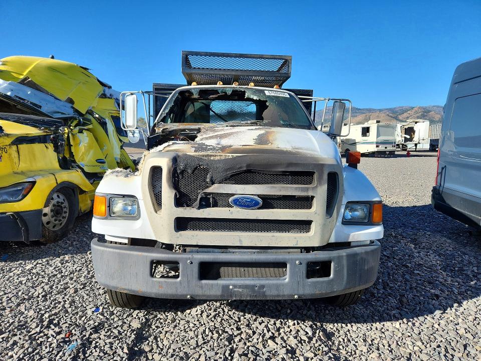 Auction sale of the 2004 Ford F650, vin: 3FRNF652X4V609632, lot number: 67680406