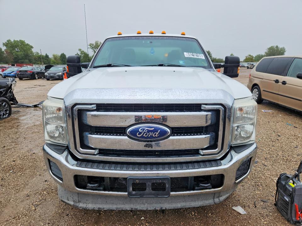 Продажа на аукционе авто 2011 Ford F350, vin: 1FT8X3BT9BEC86637, номер лота: 69210106