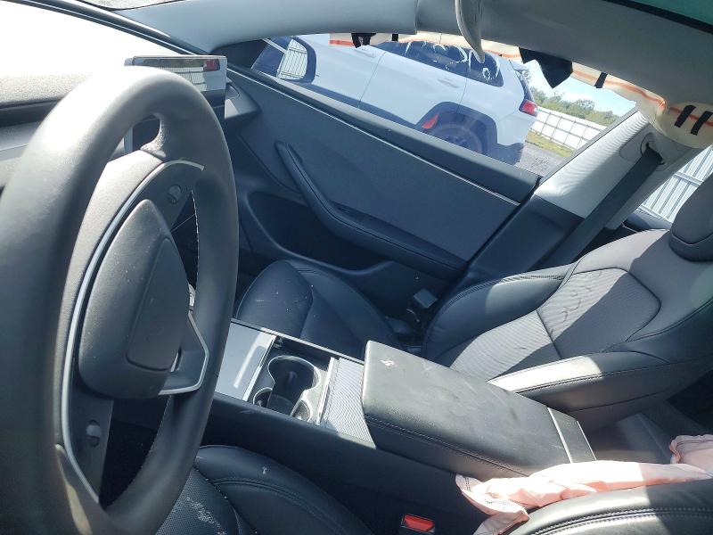 Продажа на аукционе авто 2025 Tesla Model 3, vin: 5YJ3E1EA0SF891272, номер лота: 68165516