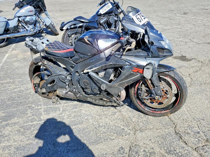 67923076 :رقم المزاد ، JS1GR7KAX62101475 vin ، 2006 Suzuki Gsx-r750 مزاد بيع