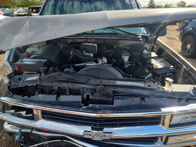 68697506 :رقم المزاد ، 1GNEK13R7XJ543941 vin ، 1999 Chevrolet Tahoe مزاد بيع