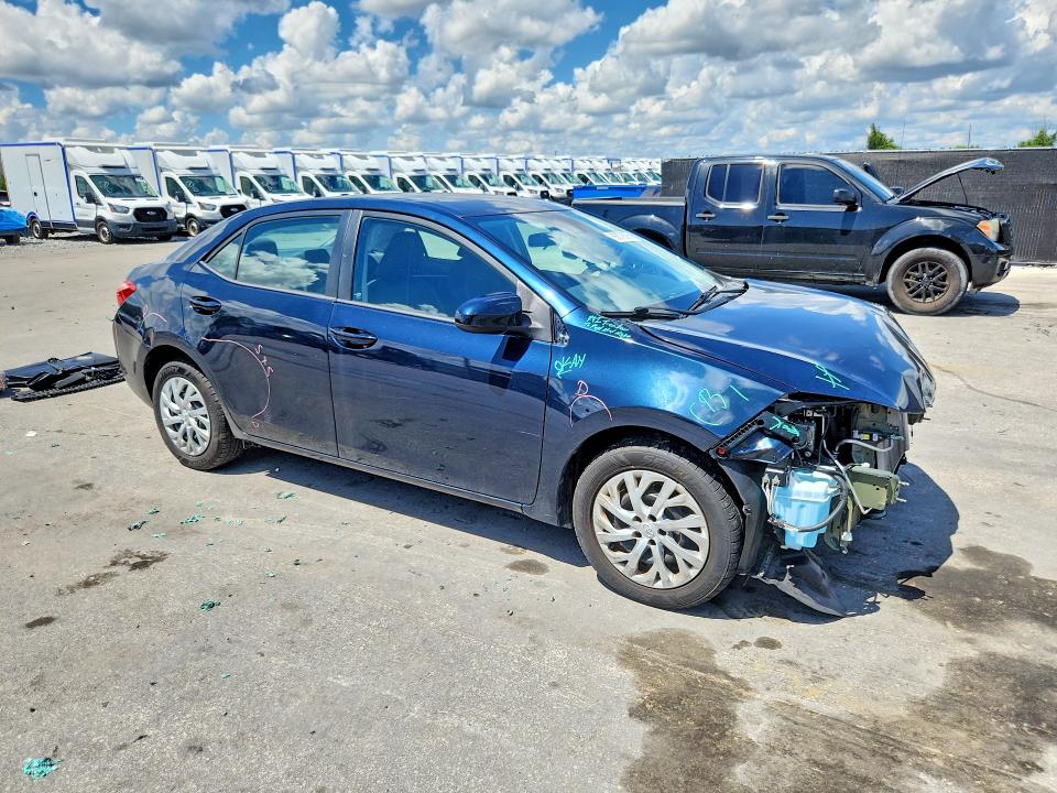 2017 Toyota Corolla მანქანა იყიდება აუქციონზე, vin: 5YFBURHE1HP726632, აუქციონის ნომერი: 68078296