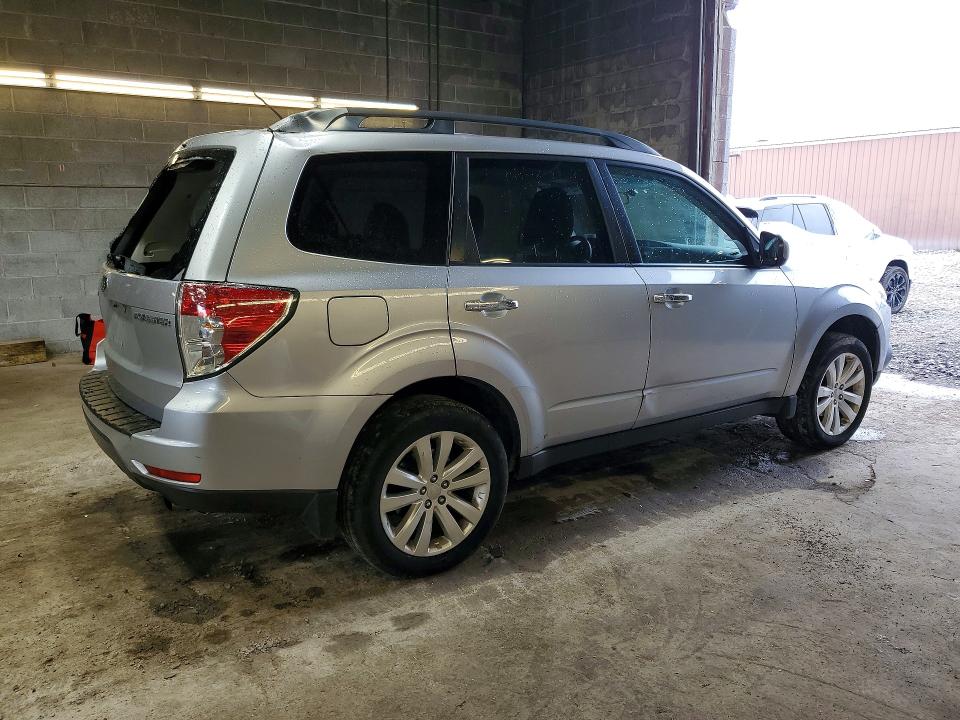 67748106 :رقم المزاد ، JF2SHAEC3CH409742 vin ، 2012 Subaru Forester مزاد بيع