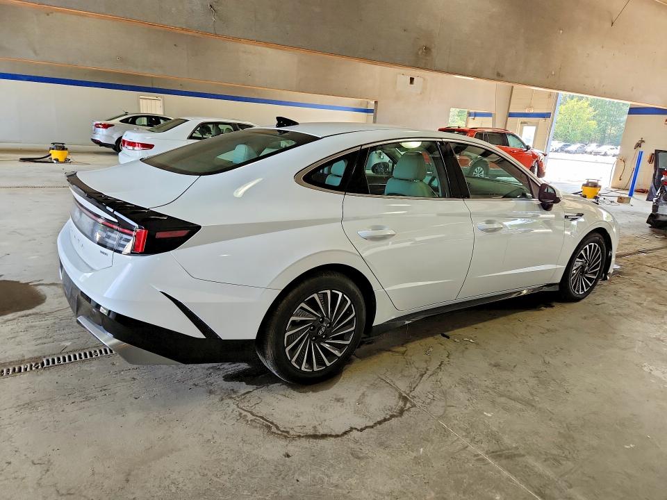 68800266 :رقم المزاد ، KMHL34JJ8SA122326 vin ، 2025 Hyundai Sonata Hybrid مزاد بيع