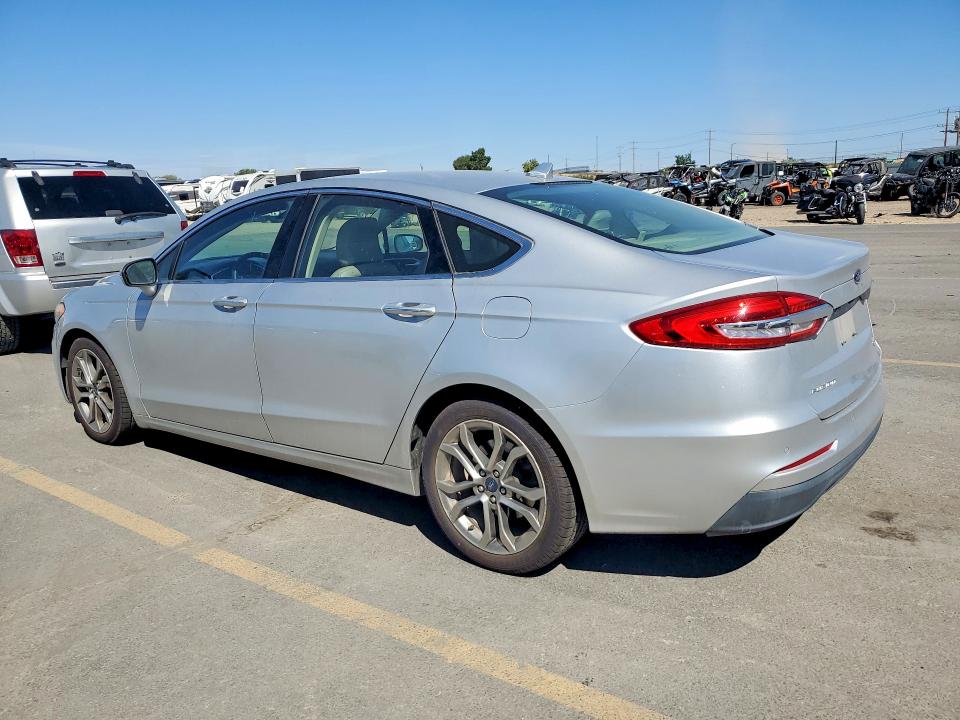 69001506 :رقم المزاد ، 3FA6P0CD1KR150096 vin ، 2019 Ford Fusion مزاد بيع