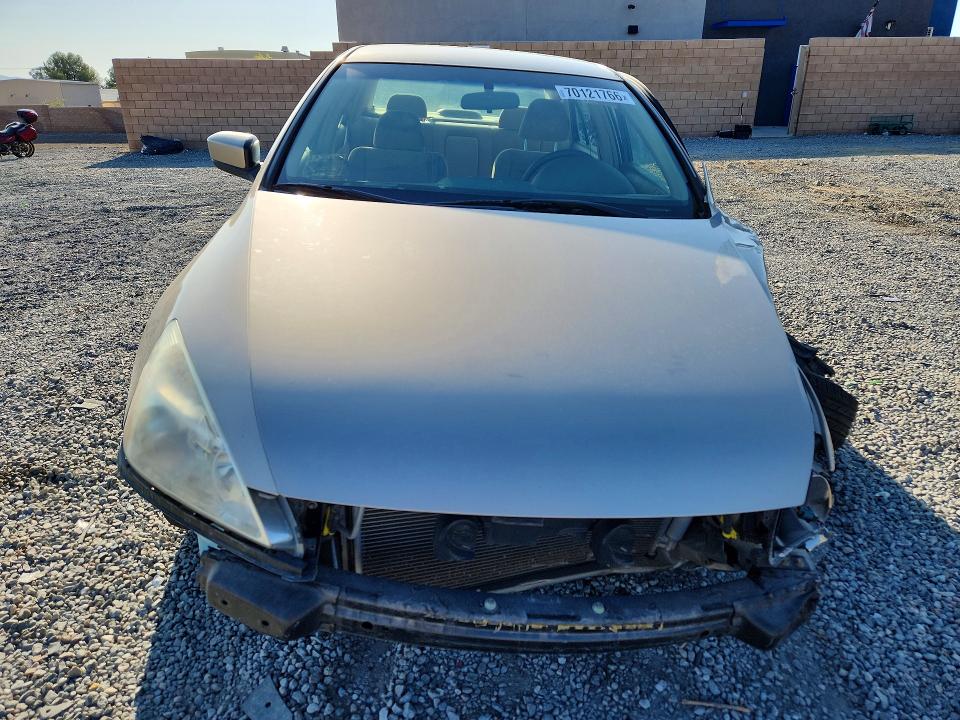2005 Honda Accord მანქანა იყიდება აუქციონზე, vin: JHMCM56435C005934, აუქციონის ნომერი: 70121766