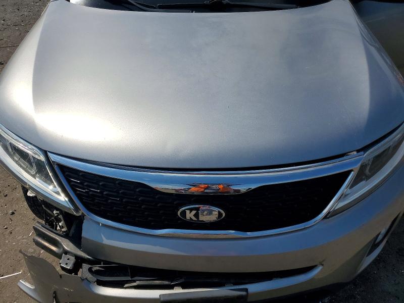 67268136 :رقم المزاد ، 5XYKU4A79FG579671 vin ، 2015 Kia Sorento مزاد بيع