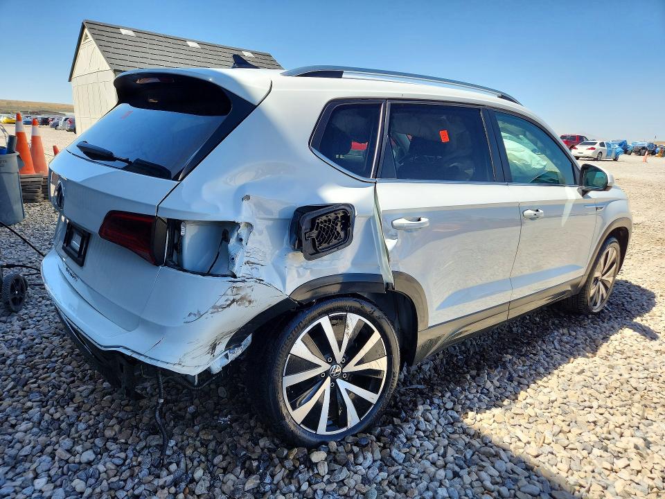 Продаж на аукціоні авто 2024 Volkswagen Taos, vin: 3VVSX7B26RM050053, номер лоту: 67605486