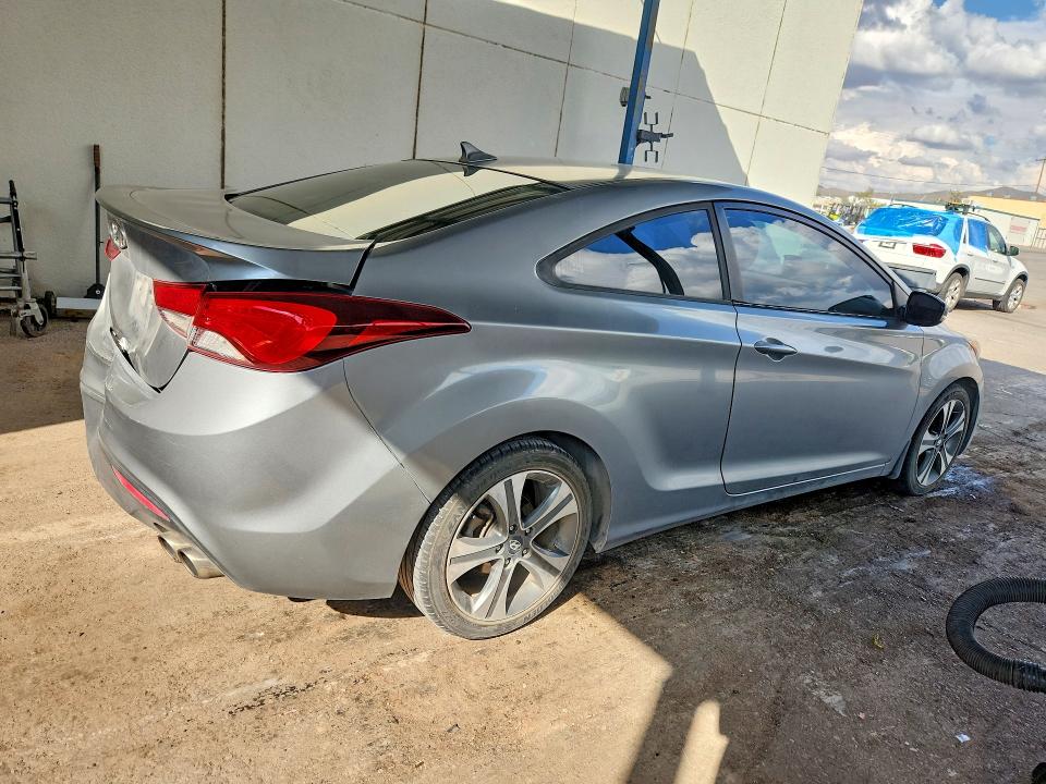 2014 Hyundai Elantra Coupe მანქანა იყიდება აუქციონზე, vin: KMHDH6AH4EU029370, აუქციონის ნომერი: 70525416