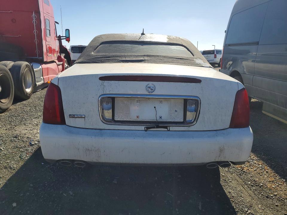 Продажа на аукционе авто 2005 Cadillac Professional Chassis, vin: 1GEEH90Y55U550357, номер лота: 69821576