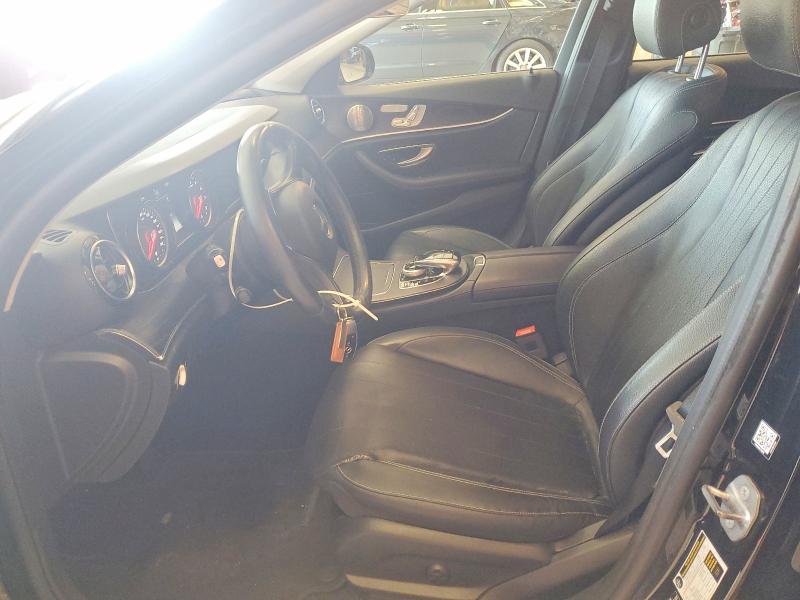 69104666 :رقم المزاد ، WDDZF4KB7JA369709 vin ، 2018 Mercedes-benz E مزاد بيع