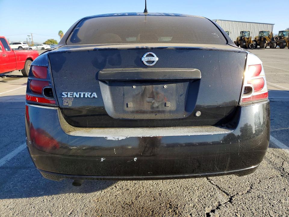 70838136 :رقم المزاد ، 3N1AB61E48L724142 vin ، 2008 Nissan Sentra مزاد بيع