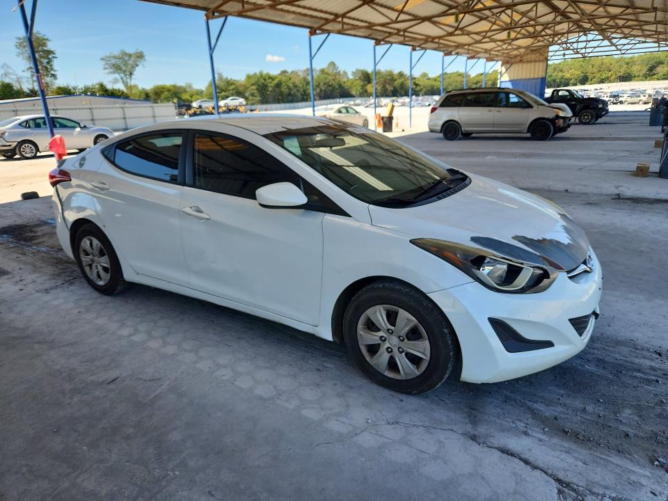 Продаж на аукціоні авто 2016 Hyundai Elantra, vin: 5NPDH4AE0GH785581, номер лоту: 68327836