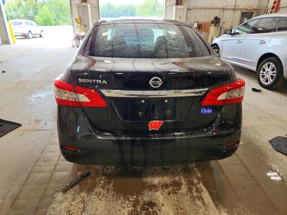 Продажа на аукционе авто 2015 Nissan Sentra, vin: 3N1AB7AP9FY370691, номер лота: 67613296