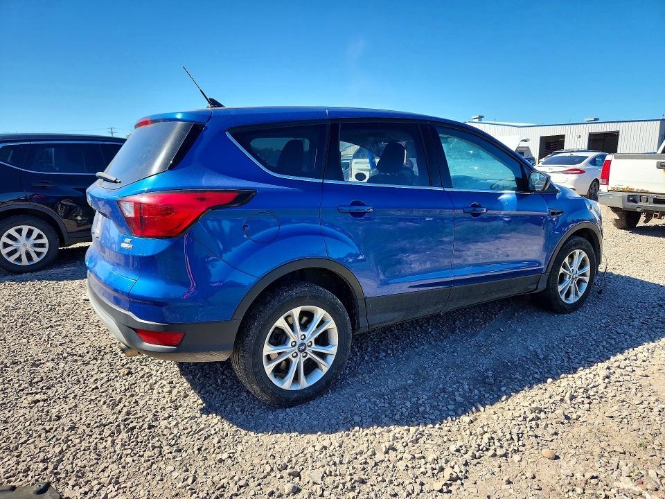 Продажа на аукционе авто 2019 Ford Escape, vin: 1FMCU9GD8KUA00995, номер лота: 70115566