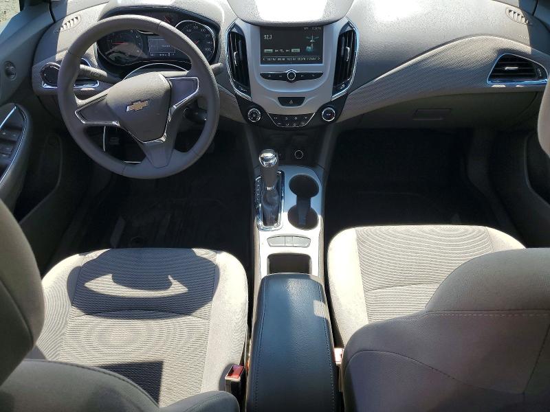 69377426 :رقم المزاد ، 1G1BC5SM0J7166680 vin ، 2018 Chevrolet Cruze مزاد بيع