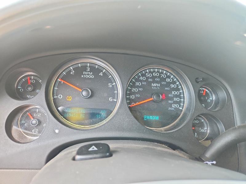 68231816 :رقم المزاد ، 1GNSCJE04ER121882 vin ، 2014 Chevrolet Suburban مزاد بيع